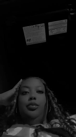 Loving myself and living life the way I want to. I’m happy and healed!!!! #thatsitthatsall #fypシ゚viral #DRAKE