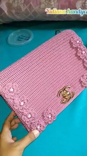 bunga rajut untuk hiasan tas#belajarmerajut #rajutanviral#karyaanakbangsa