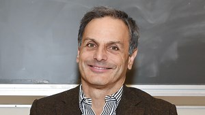 College students encouraged to become STEM teachers