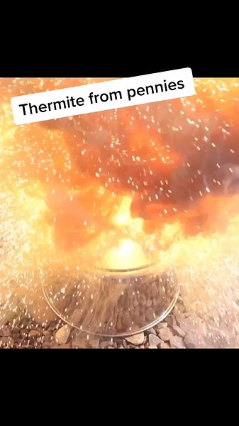 Made copper (II) oxide from pennies and made thermite with it! #science #chemistry #thermite