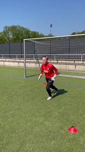 13K views · 139 reactions | Jetzt Trainingsvideos ganz problemlos in deiner eigenen Sammlung abspeichern und später nachmachen!!! ⁠ ⁠ ➡️ Einfach auf das Symbol ganz rechts unter dem Bild klicken, fertig! ⁠ ⁠ ⁠#t1tan #torwart #gripiseverything⁠ #bethet1tan | T1TAN | Facebook