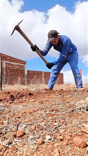 𝑮𝒖𝒊 on Instagram: ""É Tão Difícil Sonhar Por Aqui" 🙏🚀"