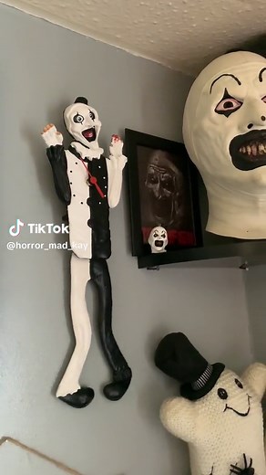 Scary Clown Drawing Scene with Art the Clown - Terrifier Horror Movie