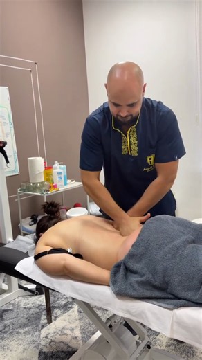 Deep Tissue Back Massage for Ultimate Relaxation & Pain Relief