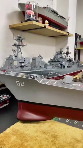 Close view of the details. 1:96 #rcship #shipmodel #military #usnavy #shiptoy #toyship