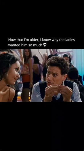 CineBuzzDaily on Instagram: "We were too young to understand this.💀 . . . . . . . . 🎥 💭: In the 2007 Fantastic Four: Rise of the Silver Surfer, Mr. Fantastic—played by Ioan Gruffudd—demonstrates his elasticity by stretching his body parts up to 1,000 feet on screen, showcasing the full extent of Reed Richards’ powers. The Fantastic Four learn that they aren't the only super-powered beings in the universe when they square off against the powerful Silver Surfer and the planet-eating Galactus. .