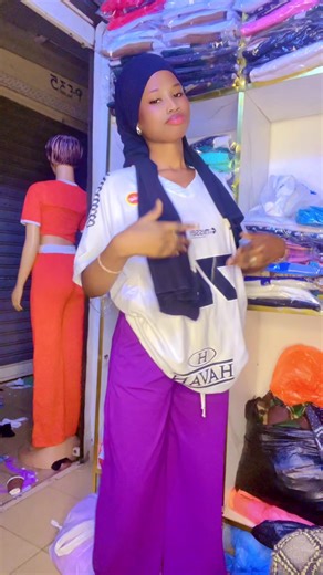 Vidéos de Mame Seynabou Ndiaye 🚩🏴 (@mame.seynabou.ndia) avec son original - 👸la reine Serere💎