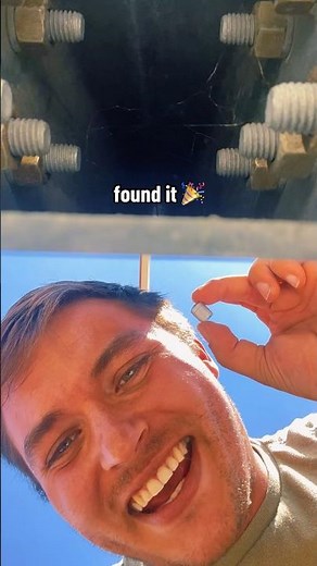 Would you be able to find this nano cache, or would you log a DNF 💚💙 like I did at first?! 💀😂