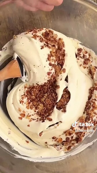 No Churn Maple Bacon Ice Cream Recipe