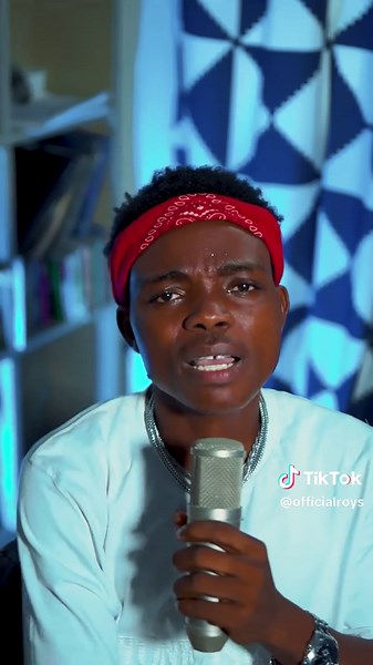 Je laisse cette reprise pour le grand plaisir des mélomanes. Un petit hommage à @papou057, Un coucou à mes frères @vesti_drtiti et @paki_chenzu_topboy Vos applications la famille @aristolebledardaklaaa @hodakotv @vokliajokes @kaatalgbadouboy @ayoko_228 @tovia183 @tml09officiel @majorito_totorinoo @davidmawuto @sodabito1er @djifasonametoto @jojovidirector @sethloofficiel @iso.le.king1 #roroviyelo #togolais228🇹🇬 #universtogo🇹🇬🇹🇬 #228tiktok🇹🇬🇹🇬 #togotiktok228🇹🇬♥️♥️ #togotiktok🇹🇬commen