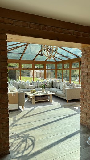 Charlotte Greedy | Giving the Cwtch a bit of TLC 🥰 #cwtch #conservatory #orangery #home #homesweethome #homestyle #homestyling #homestyle... | Instagram