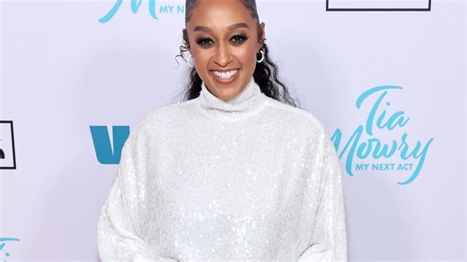WATCH: Tia Mowry Makes Emotional, Surprising Decision About Her Wedding Ring - The Root