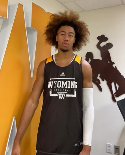 Come check out Xavier DuSell and the Pokes tomorrow at 11 in the AA before Wyoming Cowboy Football takes on Fresno State at the War! 🤠🏀 | Wyoming Cowboy Basketball