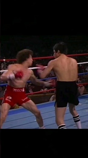 Ray "BOOM BOOM" Mancini Vs Arturo Frias - One Hectic Round 💥 #boxing