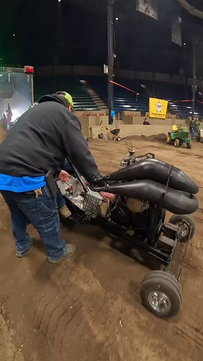 Pull start the HP!! #gardentractor #tractorpulling | Pulling with Garden Tractors