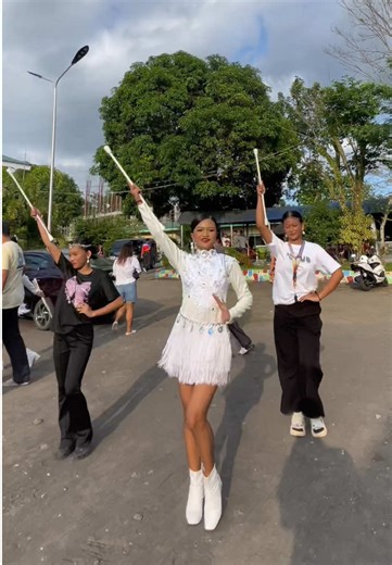 Majorette Dance Tips for Beginners