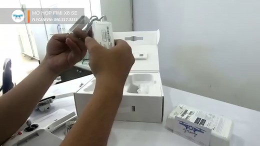 Flycam Xiaomi Fimi X8 SE 2020, quay 4K, bay xa 8km, 35 phút