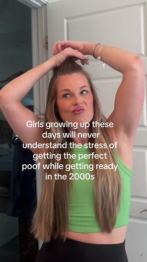 Nostalgic Hairstyles: Recreating the Iconic 2000s Poof!