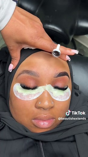 Brow Lamination Tutorial: Wax and Tint Techniques