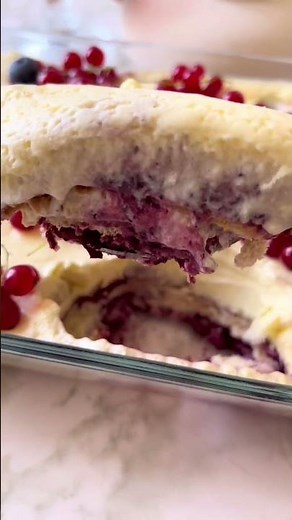 Tiramisu aux fruits rouges