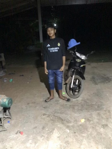 វីដេអូ​របស់ Dragonfly (@makey511) ជាមួយ សំឡេងដើម - Ray&Win