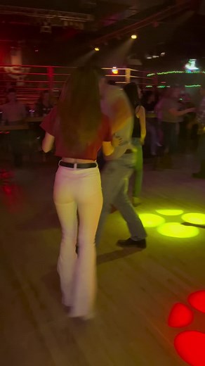 Cowboys Bar Oklahoma City Dance Night - Country Swing Dancing Fun