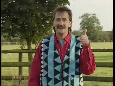 ChuckleVision - Series 6 Episode 5 - The Bells (1994)