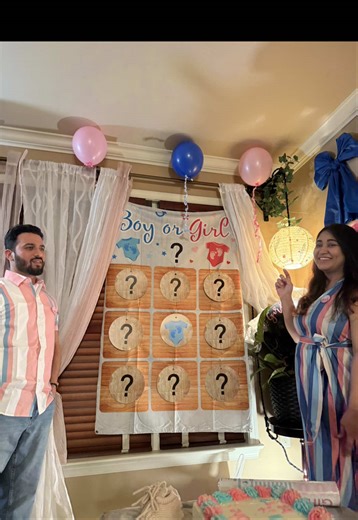 Exciting Gender Reveal Game: Tic Tac Toe Fun!