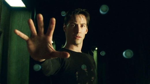 Keanu Reeves se emociona al recordar Matrix: "Me cambió la vida"