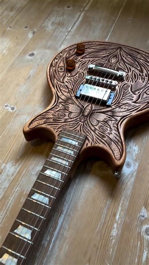 Incredible artistry by Peter-John de Villiers (https://www.instagram.com/theshallowtree) 🎸✨ | Guitar Kit World