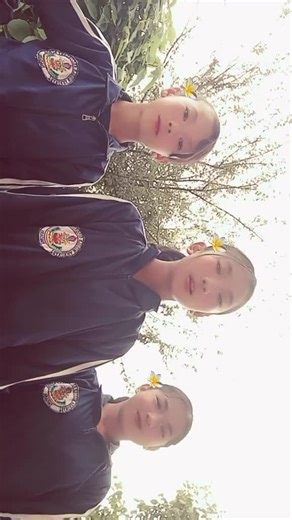 friendly #tshokey chosen classmate....