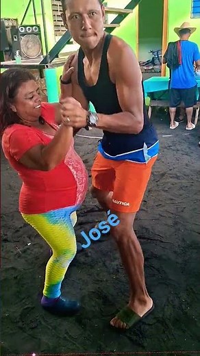 Are they happy? #dance @SSSniperWolf