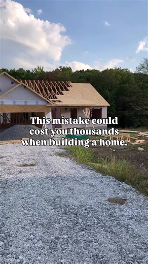 Do you need a realtor for a new build? Short answer: YES. And here’s why ⬇️ Builders have their best interest covered — not yours. A Realtor makes sure you don’t overpay, overlook upgrades, or miss contract details that can cost you BIG later. ✔️ Negotiates incentives & upgrades ✔️ Reviews builder contracts (they’re NOT buyer-friendly) ✔️ Helps you choose the right lot & floor plan ✔️ Protects you through inspections & walkthroughs ✔️ Costs you nothing — the builder pays us Skipping a Realtor do