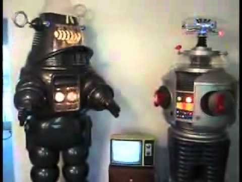B9 and Robby Robot "War of the Robots"
