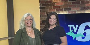 Realtor Stephanie Jones breaks down listing options for homeowners