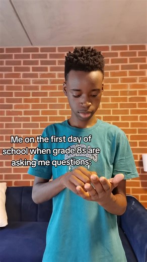 Navigating School: First Day Experience for New Students