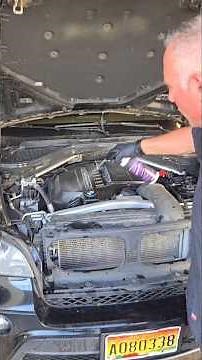 How to clean and detail an engine bay in 3 min! Dura-coating.com