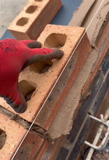 Building Above DPC: Essential Tray Installation Tips