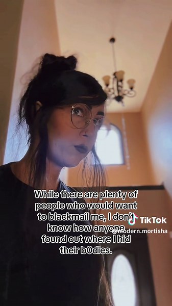 And I would’ve gotten away with it too if it weren’t for you meddling kids. 📝 story cred: u/Monechetti #twosentencehorrorstories #twosentencehorror #fakesituation #scarystories #horrormovie #horrorstory #creepystories #creepypasta