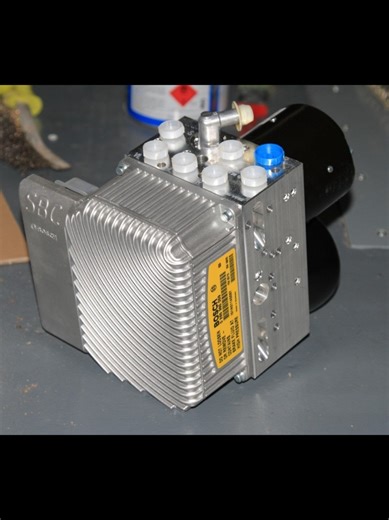 3 Secrets to Maintaining Your Mercedes-Benz SBC System