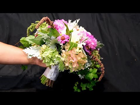 Making bridal bouquet from your garden cut flowers. Budget wedding idea.