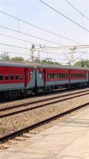 PURI YOG NAGRI RISHIKESH KALINGA UTKAL EXPRESS OVERTAKE COAL TRAIN SKIP AT BILOCHPURA