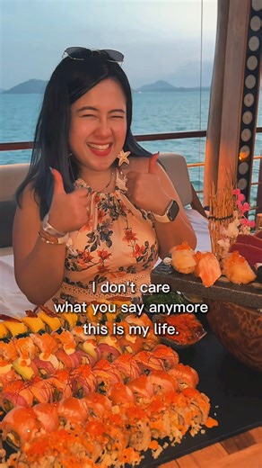 I don’t care anymore…unless it’s about my food order 😌#mutiarabhailu #sushi