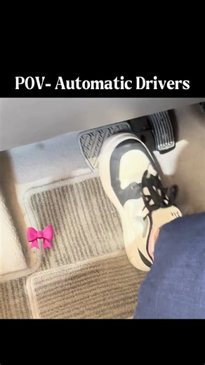 Automatic driver vs Manual driver 👀 Which one are YOU? 🚗💨 Comment below ⬇️ #DriveWithAli #AutomaticVsManual #ManualDriver #AutomaticDriver #DrivingLife