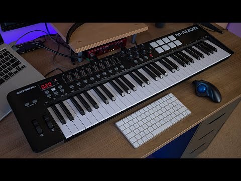 M-Audio Oxygen 61 MK4: Unboxing & How To Install 🎹