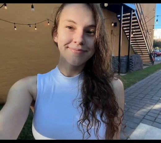 Ellie Eilish (@ellieeilish372)’s videos with original sound - Ellie Eilish