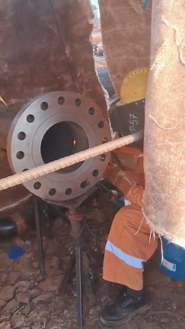 🔧 TIG Welding of WN Flange to Pipe Process Overview Successfully performed TIG (GTAW) welding of a Weld Neck (WN) flange to pipe, ensuring high-quality root penetration and strong joint… | Mohammad Aman Ansari