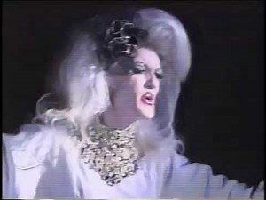 DORIS FISH performs THIS IS MY LIFE/ 1990 Victoria Theatre S.F.
