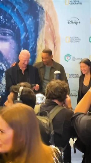 ويل سميث يصل إلى دبي لحضور العرض الأول لمسلسله الوثائقي «Pole to Pole» #snax #سناكس_سوشال #سناكس_ستارز | SNAxtra