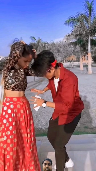 ladki ko jabardasti choda
